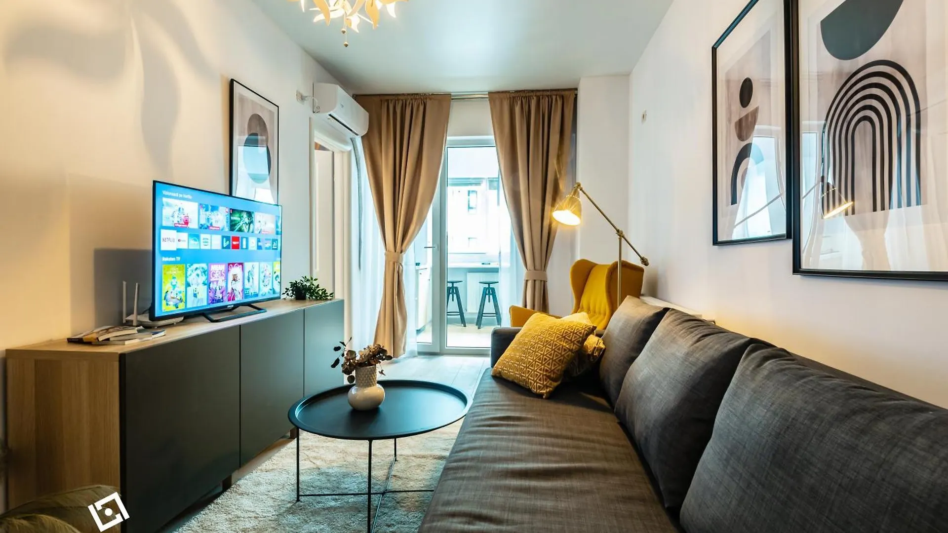 Central Residence Apartment 928 Bucarest 0*,